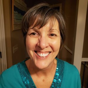 Meet your Posher, Connie